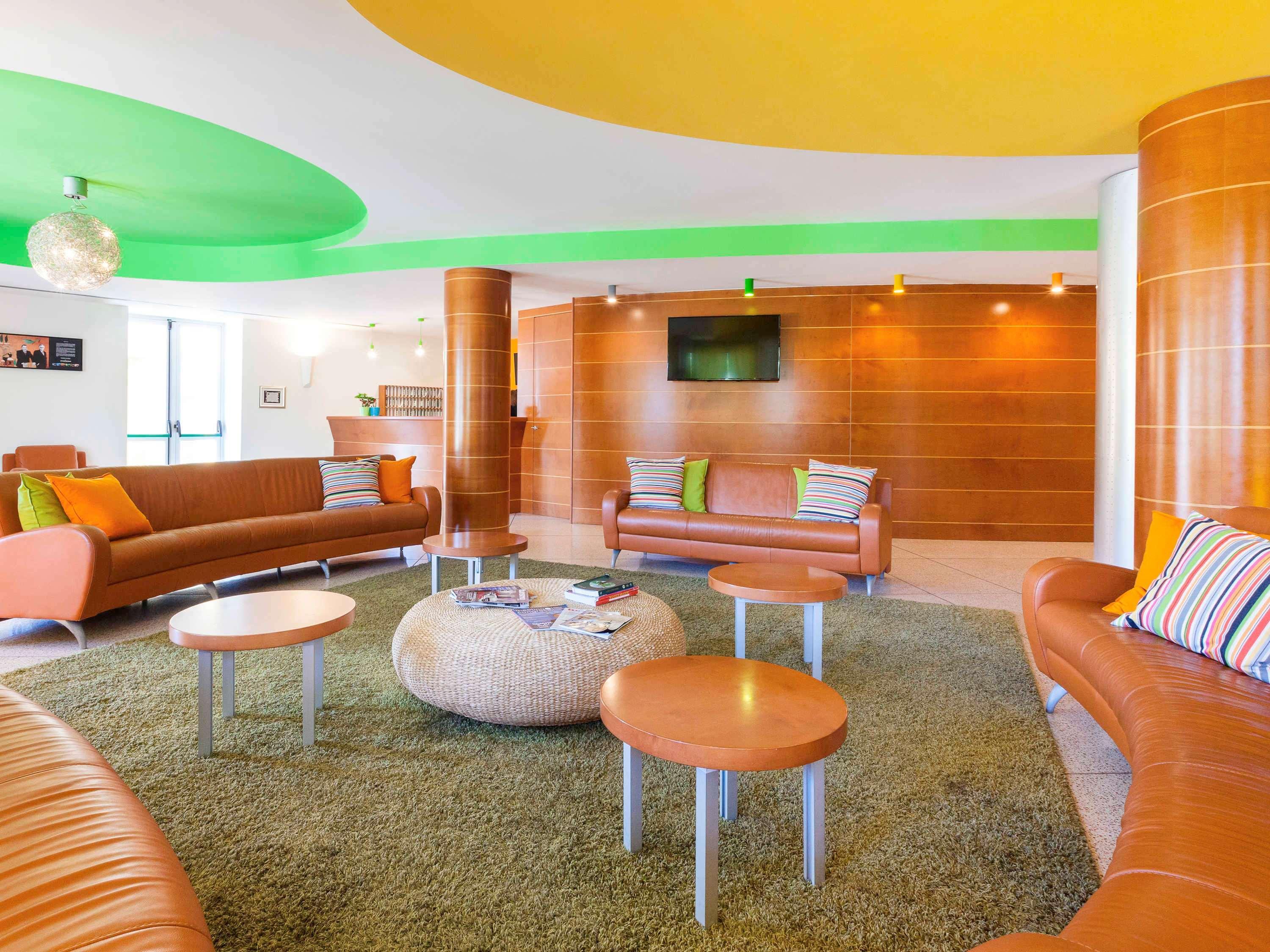 Ibis Styles Bari Giovinazzo Hotel Bagian luar foto