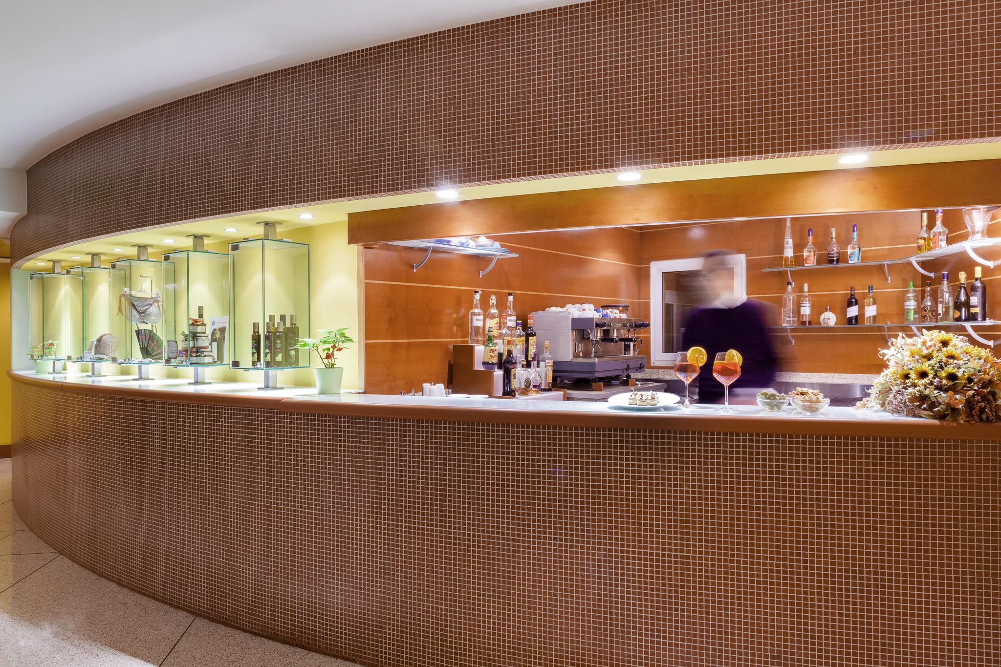 Ibis Styles Bari Giovinazzo Hotel Bagian luar foto
