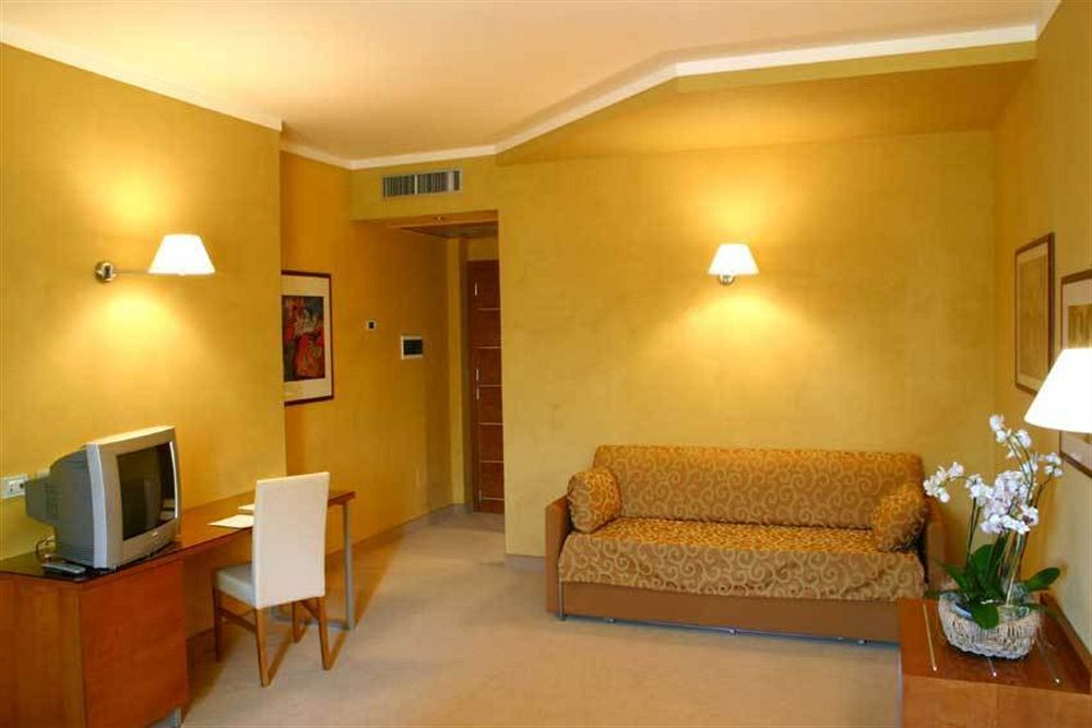 Ibis Styles Bari Giovinazzo Hotel Bagian luar foto